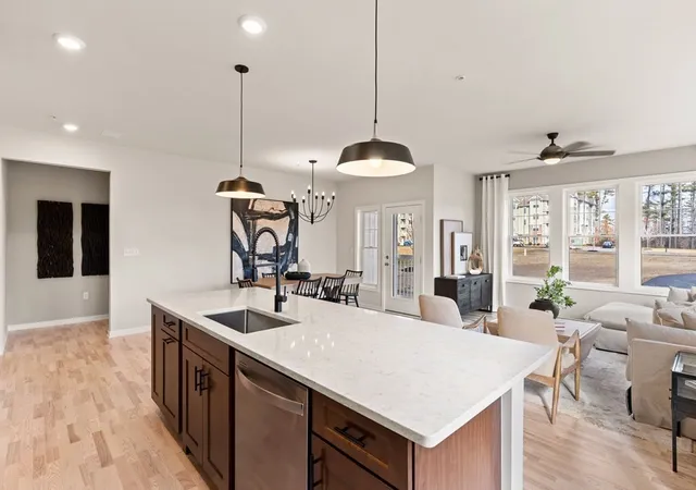 Photo 4 of Condo for sale at 320 Martins Landing #501, North Reading, MA 01864 | MLS# 73575304 | Listing updated on 2026-09-14