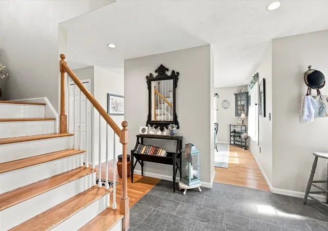 Listing Photo 5 - Condo for sale in building located at 6 Aspen Rd, Plymouth, MA 02532 - Unit #6