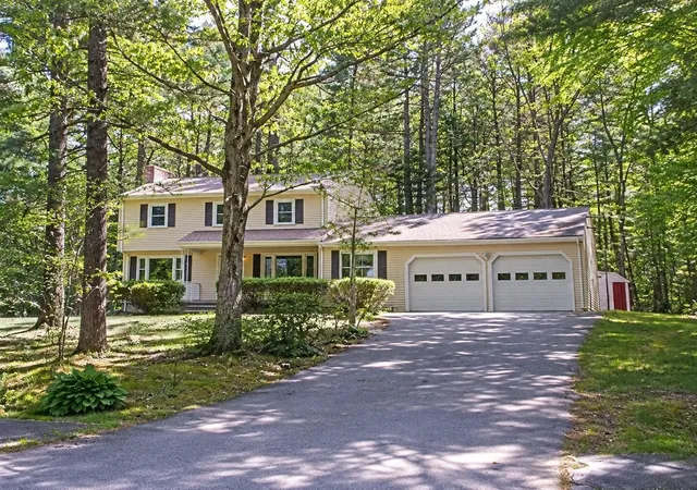 Photo 1 of Sale Pending at 41 Old Stagecoach Rd, Bedford, MA 01730 | MLS# 73575633 | Listing updated on 2026-09-30