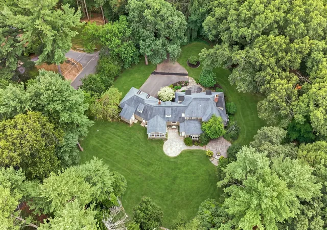 Photo 2 of Single family home for sale at 8 Buttercup Ln, Dover, MA 02030 | MLS# 73573228 | Listing updated on 2026-09-12