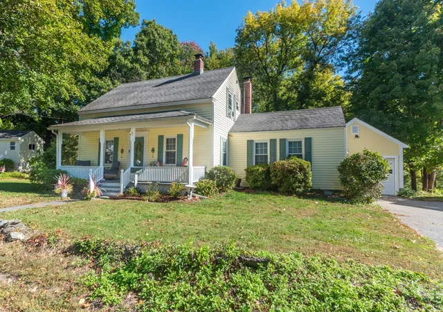 Photo 1 of Single family home for sale at 71 School St, Northborough, MA 01532 | MLS# 73584299 | Listing updated on 2026-10-29