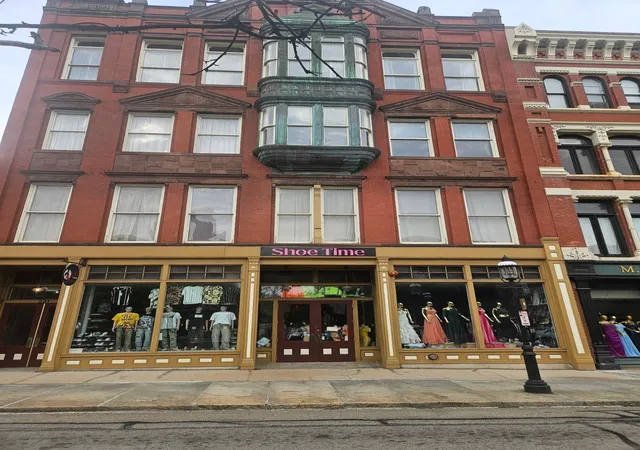 Photo 3 of Sale Pending at 219 Central #3E, Lowell, MA 01852 | MLS# 73570957 | Listing updated on 2026-09-29