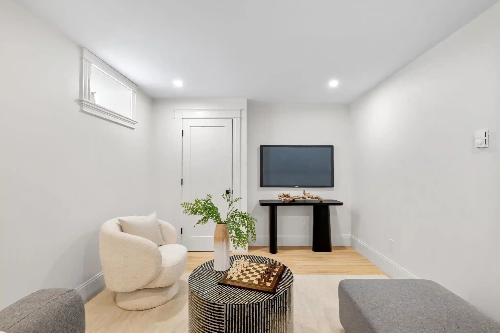 Listing Photo 39 - Condo for sale in 41 Hobart St located at 41 Hobart St, Danvers, MA 01923 - Unit 41 Hobart St