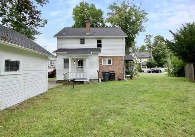 Photo 3 of Single family home for sale at 25 Webber St, Springfield, MA 01108 | MLS# 73573900 | Listing updated on 2026-09-13