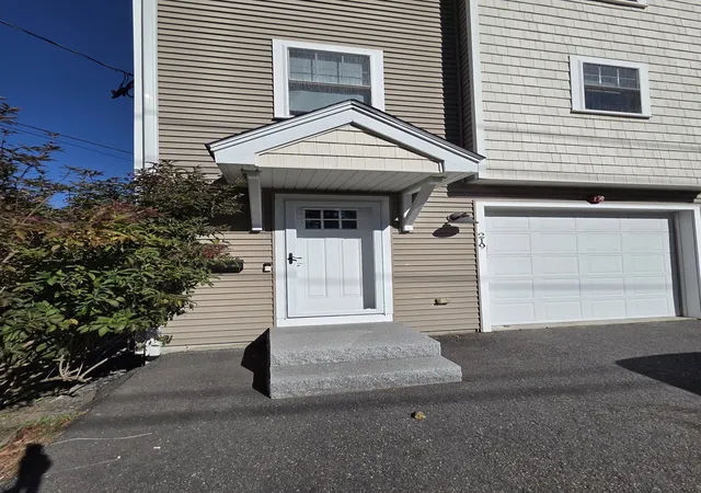 Listing Photo 3 - Condo for sale in building located at 219 Main St, Maynard, MA 02563 - Unit #1
