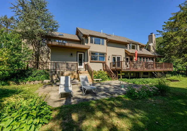 Photo 3 of Single family home for sale at 32 Reid, Marstons Mills, MA 02648 | MLS# 73572804 | Listing updated on 2026-10-11