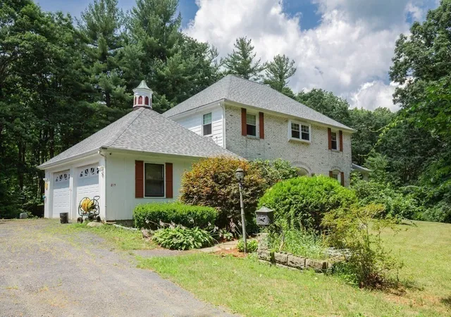 Photo 1 of Single family home for sale at 217 Grove St, Paxton, MA 01612 | MLS# 73573405 | Listing updated on 2026-09-12
