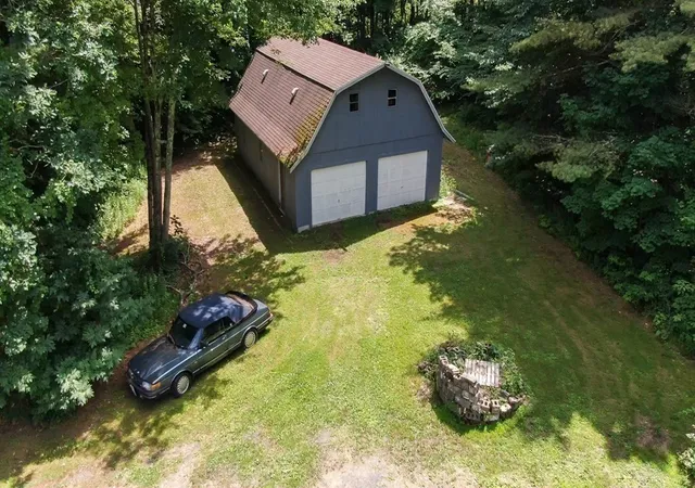 Photo 3 of Single family home for sale at 217 Grove St, Paxton, MA 01612 | MLS# 73573405 | Listing updated on 2026-09-12