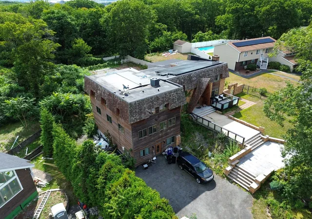 Photo 3 of Single family home for sale at 12 Oakridge Dr, Saugus, MA 01906 | MLS# 73569732 | Listing updated on 2026-09-16