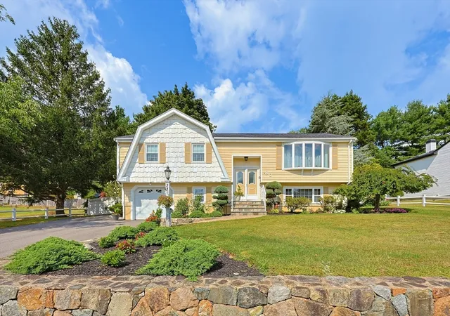 Photo 3 of Single family home for sale at 80 Joanne Rd, Stoughton, MA 02072 | MLS# 73570599 | Listing updated on 2026-09-17