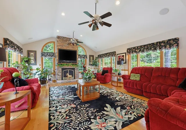 Photo 4 of Single family home for sale at 80 Joanne Rd, Stoughton, MA 02072 | MLS# 73570599 | Listing updated on 2026-09-17