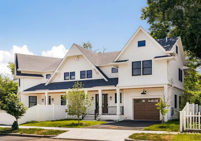 Photo 3 of Condo for sale at 712 Watertown St #2, Newtonville, MA 02460 | MLS# 73571204 | Listing updated on 2026-09-06