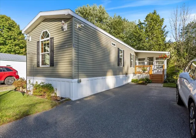 Photo 1 of Manufactured home for sale at 22 Willow Rd, Newton, NH 03858 | MLS# 73578855 | Listing updated on 2026-10-11
