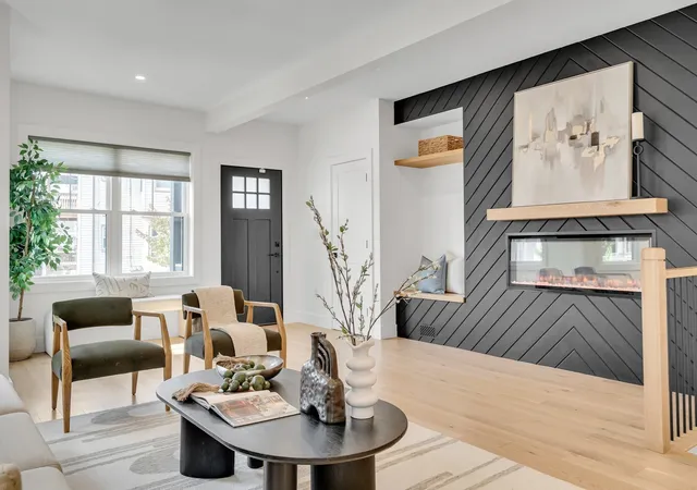 Listing Photo 1 - Condo for sale in building located at 17 College Hl Rd, Somerville, MA 02144 - Unit #1