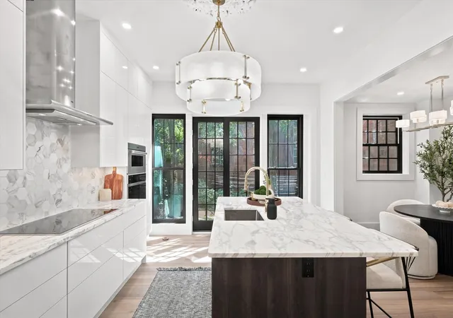 Listing Photo 4 - Condo for sale in building located at 320 Shawmut Ave, Boston, MA 02118 - Unit #1