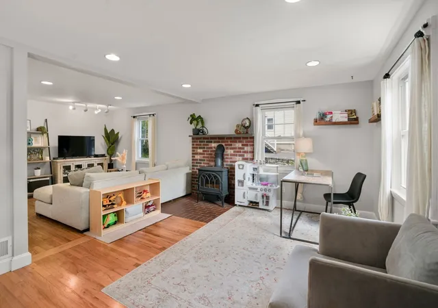 Photo 3 of Single family home for sale at 112 Myrtle St, Ashland, MA 01721 | MLS# 73581623 | Listing updated on 2026-10-13
