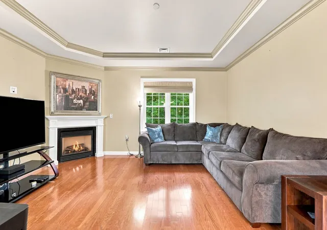 Photo 4 of Sale Pending at 180 Chickering Rd #302C, North Andover, MA 01845 | MLS# 73573751 | Listing updated on 2026-09-18