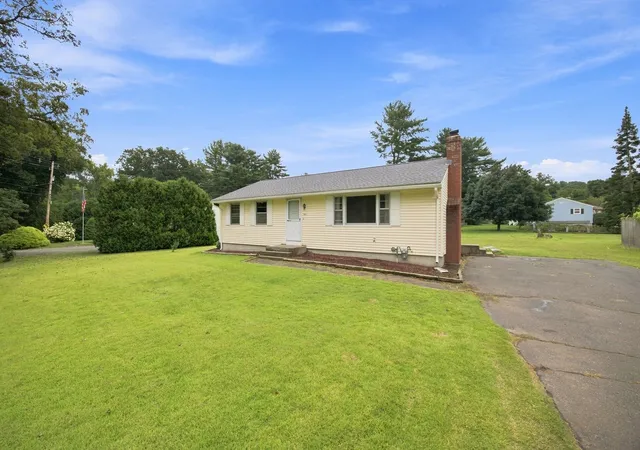 Photo 2 of Single family home for sale at 460 Shaker Rd, Westfield, MA 01085 | MLS# 73571936 | Listing updated on 2026-09-08