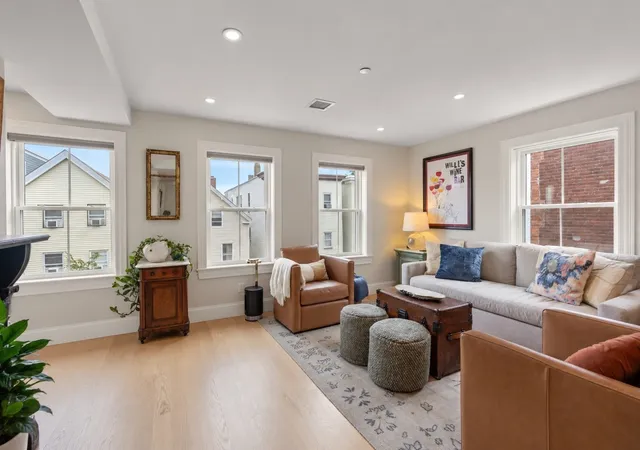Photo 2 of Sale Pending at 226 Havre St #3, East Boston, MA 02128 | MLS# 73572945 | Listing updated on 2026-09-23