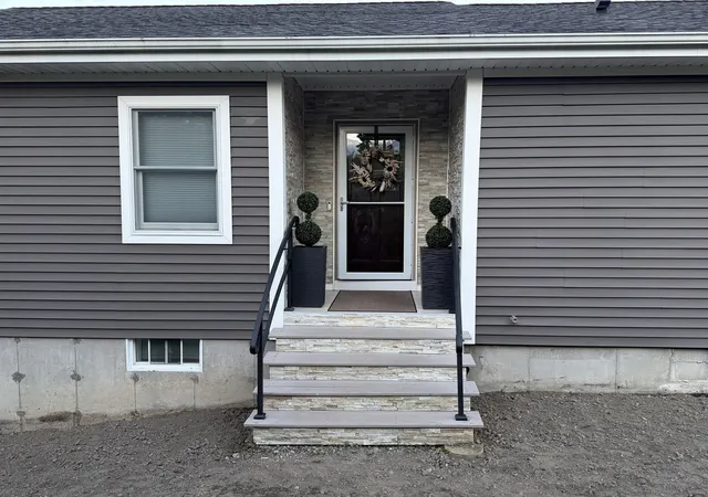Photo 3 of Sale Pending at 52 Chipaway Rd, East Freetown, MA 02717 | MLS# 73572379 | Listing updated on 2026-09-29