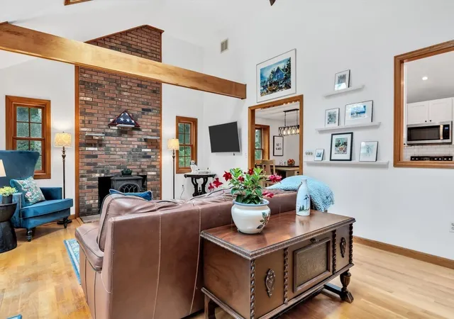 Photo 4 of Single family home for sale at 8 Golf Link Cir, Sandwich, MA 02563 | MLS# 73568716 | Listing updated on 2026-09-08