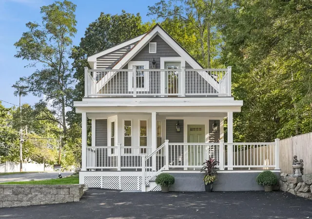 Photo 1 of Single family home for sale at 8 Wilmington Rd, Burlington, MA 01803 | MLS# 73574810 | Listing updated on 2026-09-15