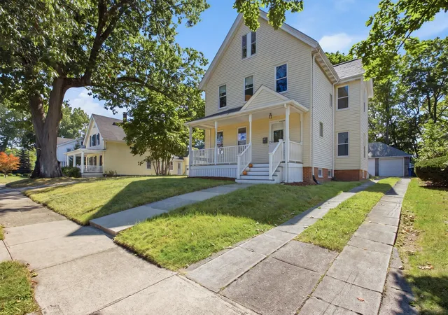 Photo 2 of Single family home for sale at 38 Highland St, Reading, MA 01867 | MLS# 73574006 | Listing updated on 2026-09-15
