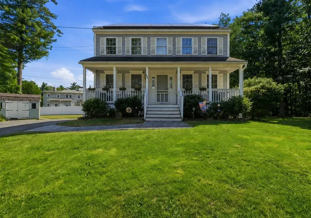 Photo 1 of Single family home for sale at 305 Mount Vernon St, Fitchburg, MA 01420 | MLS# 73570503 | Listing updated on 2026-09-13