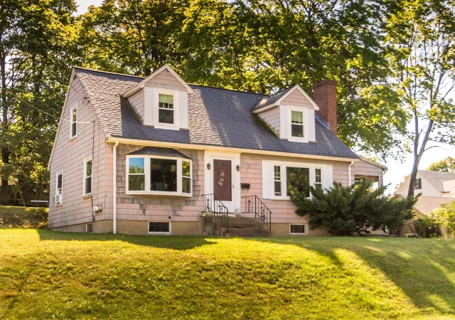 Photo 2 of Sale Pending at 17 Galen St, Waltham, MA 02451 | MLS# 73574323 | Listing updated on 2026-09-16