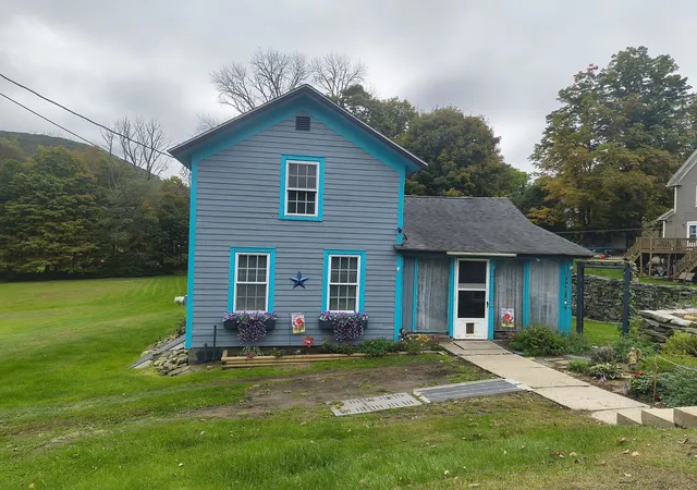 Photo 1 of Sale Pending at 1 William St, Chester, MA 01011 | MLS# 73585530 | Listing updated on 2026-10-27