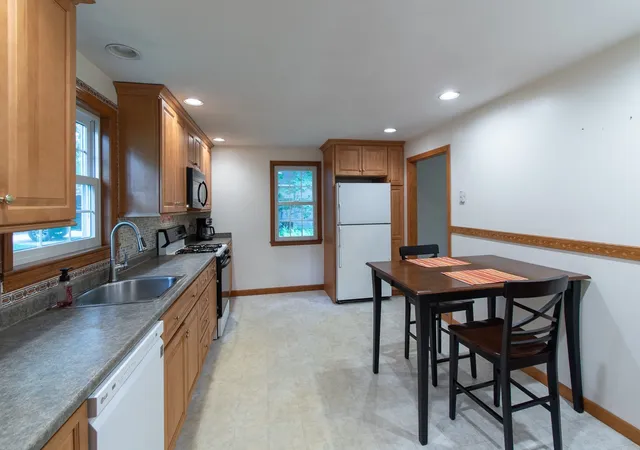 Photo 3 of Single family home for sale at 16 Crabapple Ln, Chelmsford, MA 01824 | MLS# 73574777 | Listing updated on 2026-09-13