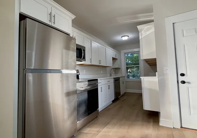 Listing Photo 2 - Condo for sale in building located at 106 County St, Attleboro, MA 02744