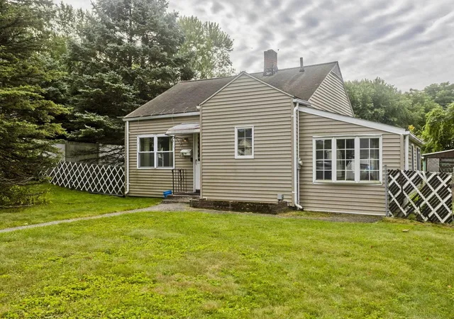 Photo 1 of Sale Pending at 62 Memorial Dr, Holyoke, MA 01040 | MLS# 73579700 | Listing updated on 2026-09-23