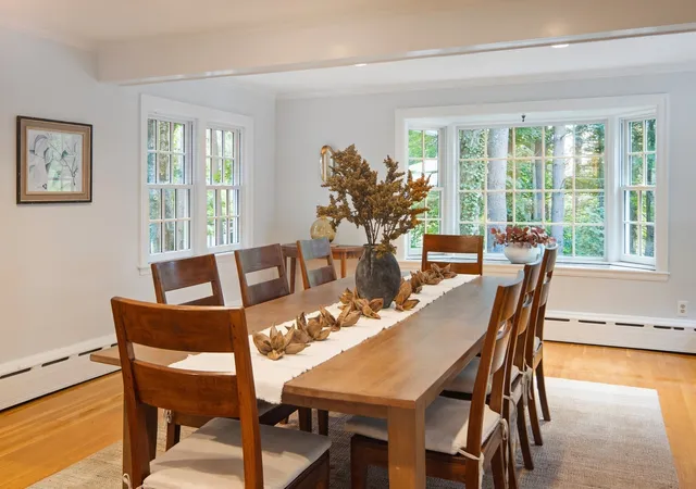 Photo 4 of Single family home for sale at 4 Cedar Rd, Lincoln, MA 01773 | MLS# 73574400 | Listing updated on 2026-09-17