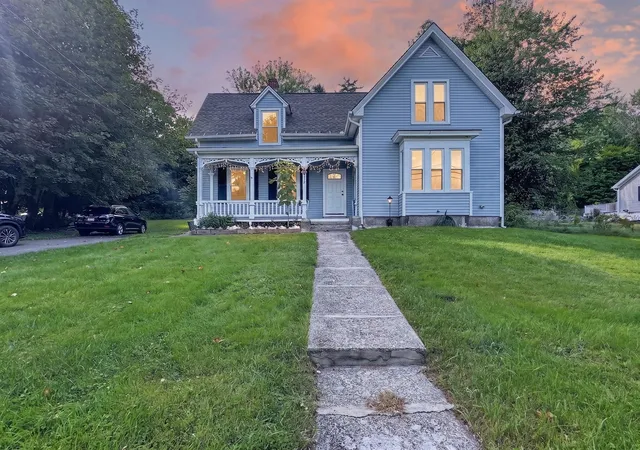 Photo 1 of Single family home for sale at 660 Pleasant St, Rochdale, MA 01542 | MLS# 73578480 | Listing updated on 2026-10-14