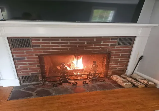 Photo 3 of Single family home for sale at 74 Elm St N, Barre, MA 01005 | MLS# 73588264 | Listing updated on 2026-10-16