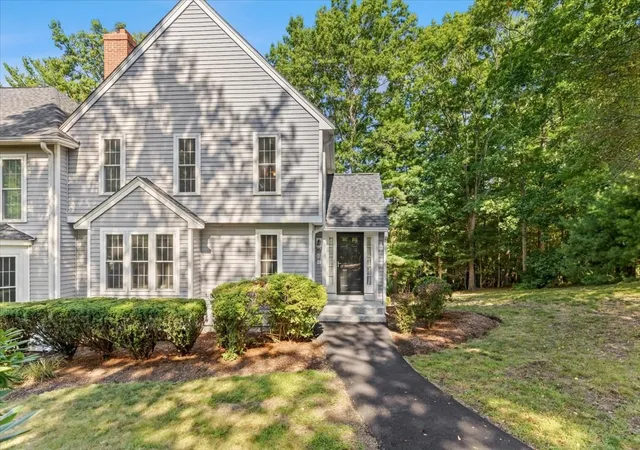 Condo for sale at 521 West St #12, Duxbury, MA 02332 | MLS# 73574633
