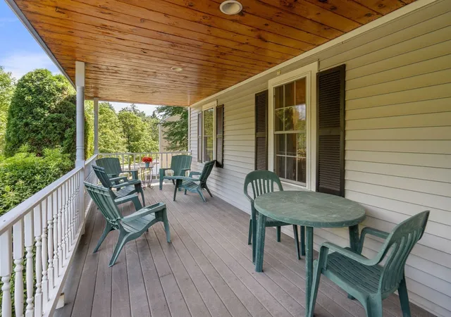 Photo 4 of Sale Pending at 256 Stoneybrook Rd, Fitchburg, MA 01420 | MLS# 73572935 | Listing updated on 2026-09-25
