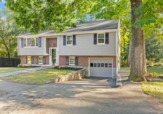 Photo 2 of Sale Pending at 45 Johanna Dr, Reading, MA 01867 | MLS# 73582128 | Listing updated on 2026-10-14