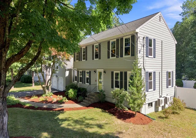 Photo 4 of Single family home for sale at 4 Portmore Ln, Framingham, MA 01702 | MLS# 73574949 | Listing updated on 2026-09-14