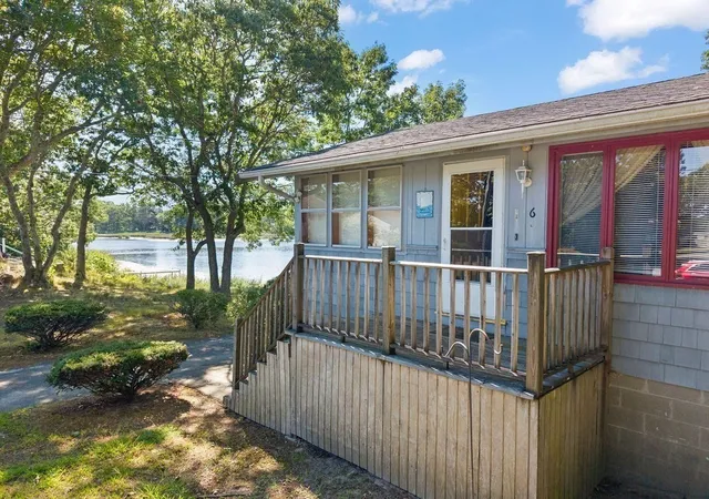 Photo 3 of Single family home for sale at 6 Sandpiper Ter, Wareham, MA 02571 | MLS# 73575235 | Listing updated on 2026-09-14