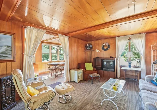 Photo 3 of Single family home for sale at 6 Sandpiper Ter, Wareham, MA 02571 | MLS# 73575235 | Listing updated on 2026-09-14
