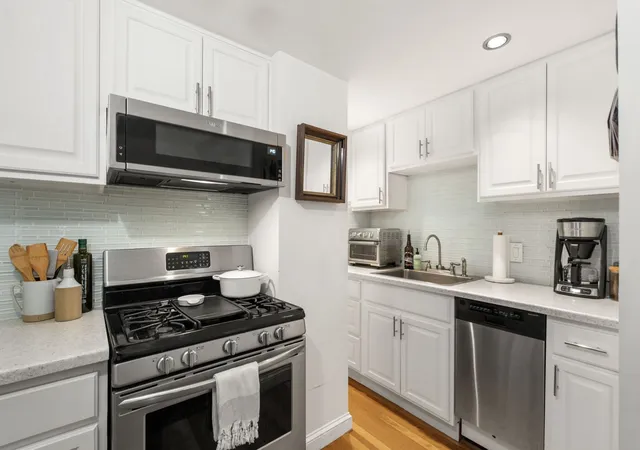 Photo 3 of Condo for sale at 209 Bunker Hl St #1, Charlestown, MA 02129 | MLS# 73573507 | Listing updated on 2026-09-12