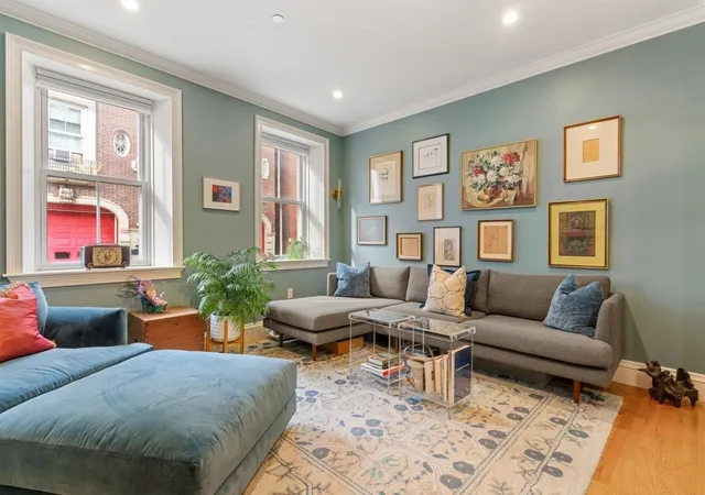 Photo 1 of Sale Pending at 33 Winthrop St #1, Charlestown, MA 02129 | MLS# 73573274 | Listing updated on 2026-09-18