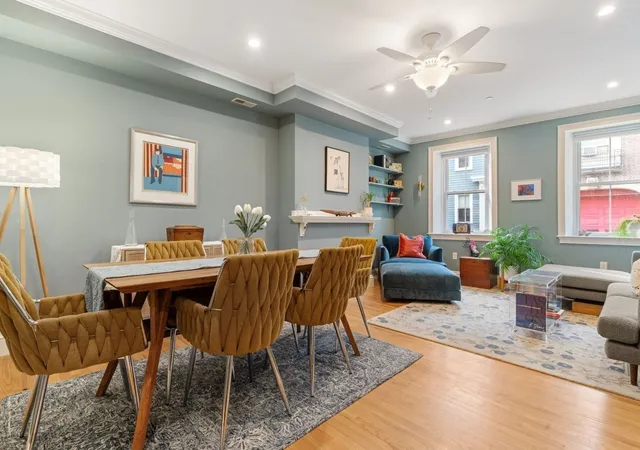 Photo 2 of Sale Pending at 33 Winthrop St #1, Charlestown, MA 02129 | MLS# 73573274 | Listing updated on 2026-09-18