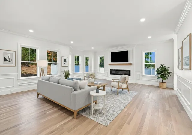 Photo 4 of Single family home for sale at 2 Berthold St, Saugus, MA 01906 | MLS# 73574743 | Listing updated on 2026-09-13