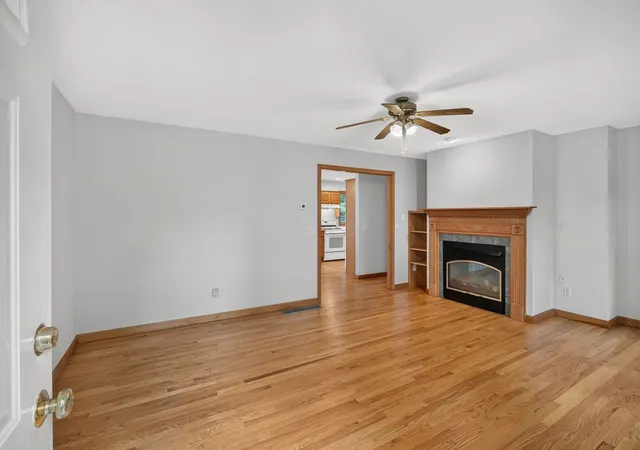 Photo 2 of Sale Pending at 10 Spinnaker St, Sandwich, MA 02563 | MLS# 73571915 | Listing updated on 2026-09-09
