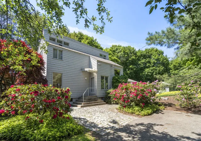 Photo 1 of Sale Pending at 287 Glen Rd, Weston, MA 02493 | MLS# 73573157 | Listing updated on 2026-09-28