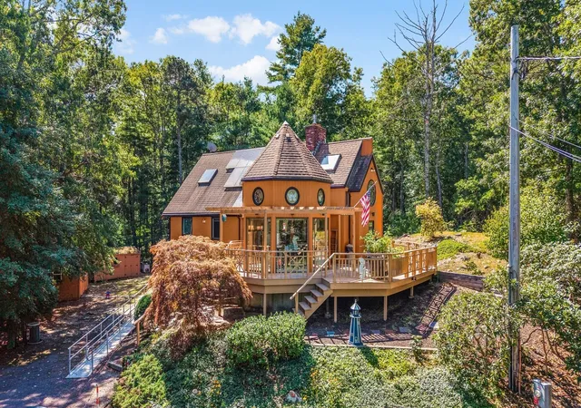 Photo 1 of Single family home for sale at 81 Lakeview Blvd, Plymouth, MA 02360 | MLS# 73574557 | Listing updated on 2026-09-13