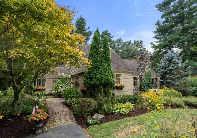 Photo 1 of Sale Pending at 180 Chapman St, Canton, MA 02021 | MLS# 73577331 | Listing updated on 2026-09-23